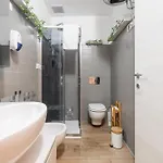 A Due Passi Dal Centro דירה *